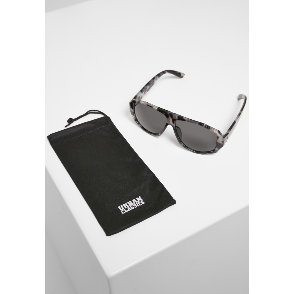 Urban Classics - 101 Sunglasses UC grey leo/black one size Des lunettes de soleil - Gris